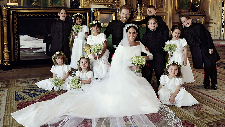 180521110716 royal wedding official photo 780x439
